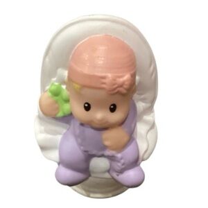 Fisher-Price Little People Baby Girl White Car Seat